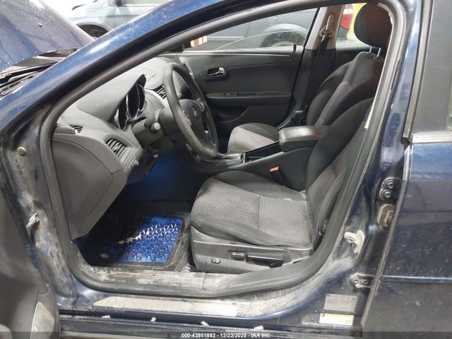 2011 CHEVROLET MALIBU 1G1ZC5E19BF388402 Photo 4