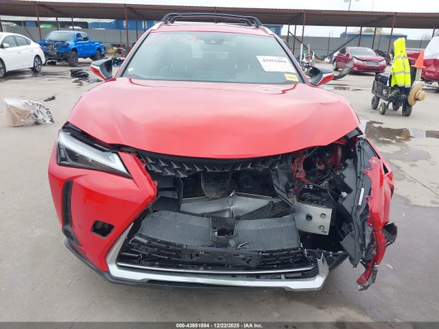 2023 Lexus Ux 250h Premium მანქანა იყიდება აუქციონზე, vin: JTHP6JBH1P2141033, აუქციონის ნომერი: 43951884