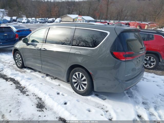 2021 CHRYSLER PACIFICA HYBRID 2C4RC1L7XMR603286 Photo 2