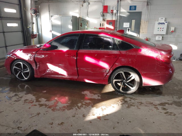 1HGCV1F3XJA046261 Honda Accord Sport