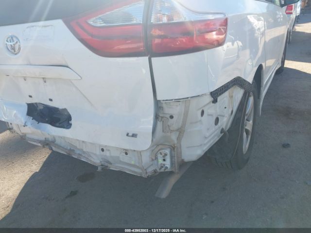 2018 TOYOTA SIENNA 5TDKZ3DC1JS946868 Photo 5