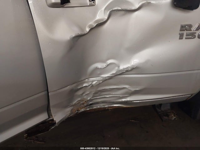 43952012 :رقم المزاد ، 1C6RR7GT2FS748906 vin ، 2015 Ram 1500 Big Horn مزاد بيع