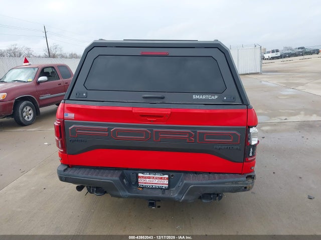 Ford F-150 Raptor 2018 1FTFW1RG8JFA15472 Image 16