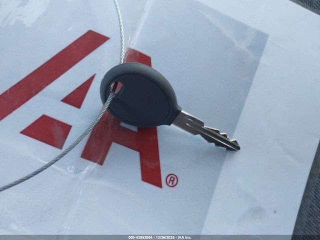 2005 CHRYSLER TOWN & COUNTRY 2C4GP54L25R351937 Photo 10