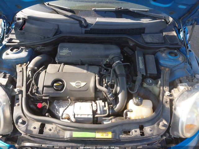 2011 MINI COOPER S CLUBMAN WMWZG3C58BTY30364 Photo 9