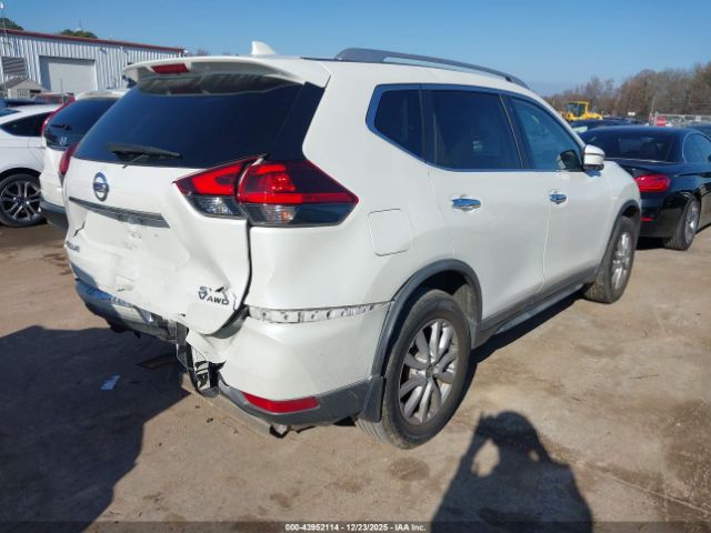 2018 NISSAN ROGUE KNMAT2MV0JP513819 Photo 3