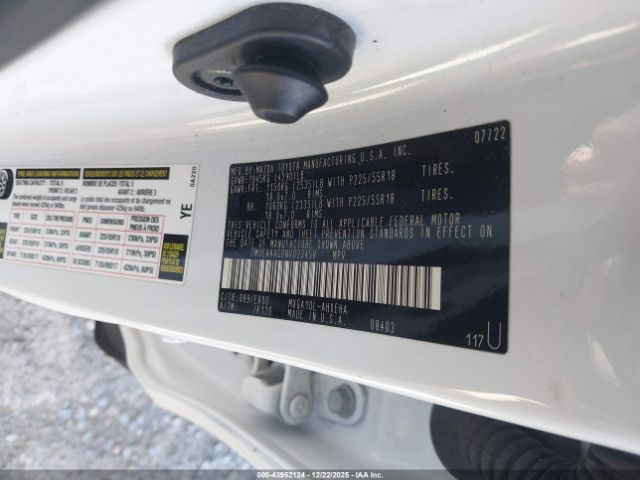 2022 TOYOTA COROLLA CROSS 7MUEAAAG8NV023458 Photo 8