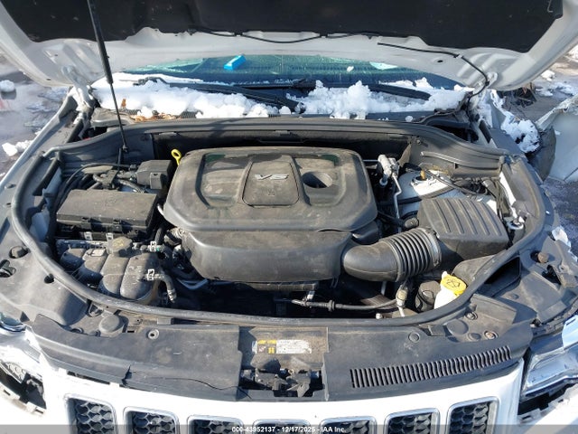 43952137 :رقم المزاد ، 1C4RJFCG9GC381596 vin ، 2016 Jeep Grand Cherokee Overland مزاد بيع
