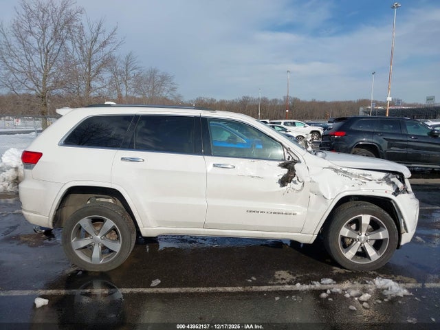 43952137 :رقم المزاد ، 1C4RJFCG9GC381596 vin ، 2016 Jeep Grand Cherokee Overland مزاد بيع