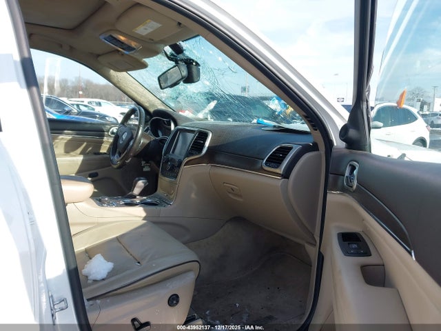 43952137 :رقم المزاد ، 1C4RJFCG9GC381596 vin ، 2016 Jeep Grand Cherokee Overland مزاد بيع