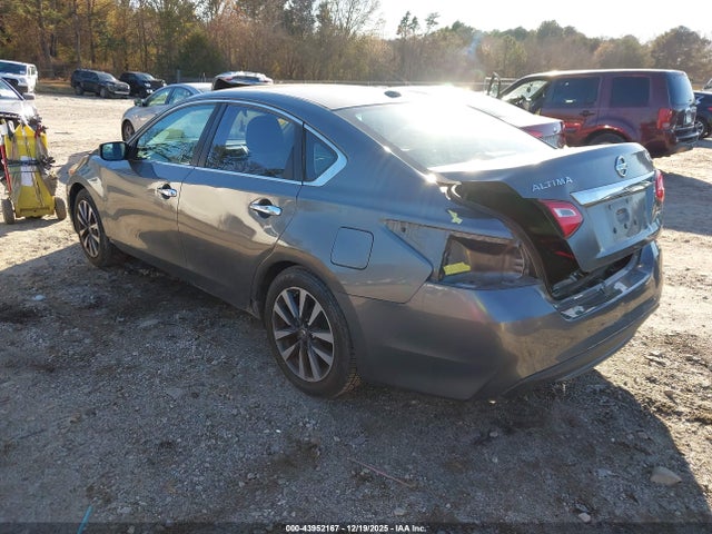 1N4AL3AP5HC245398 Nissan Altima 2.5 Sv