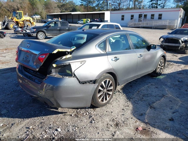 1N4AL3AP5HC245398 Nissan Altima 2.5 Sv