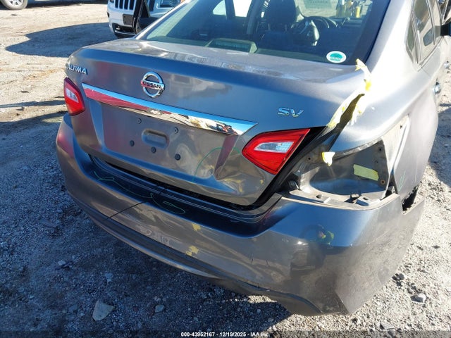 1N4AL3AP5HC245398 Nissan Altima 2.5 Sv