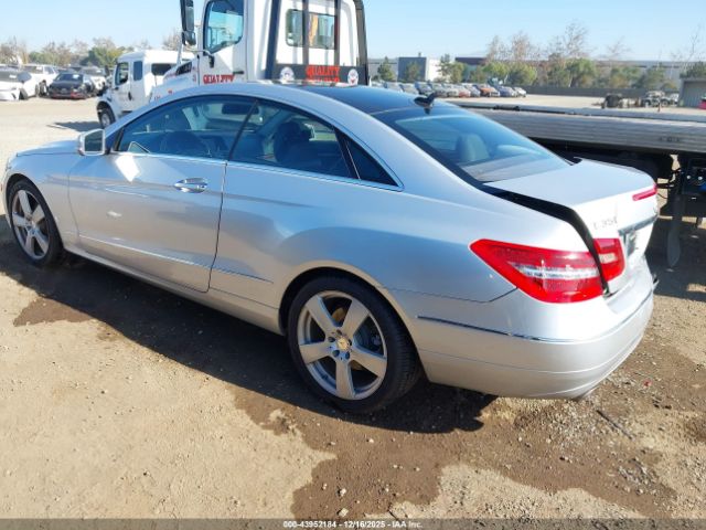 2013 MERCEDES-BENZ E 350 WDDKJ5KB7DF190759 Photo 2