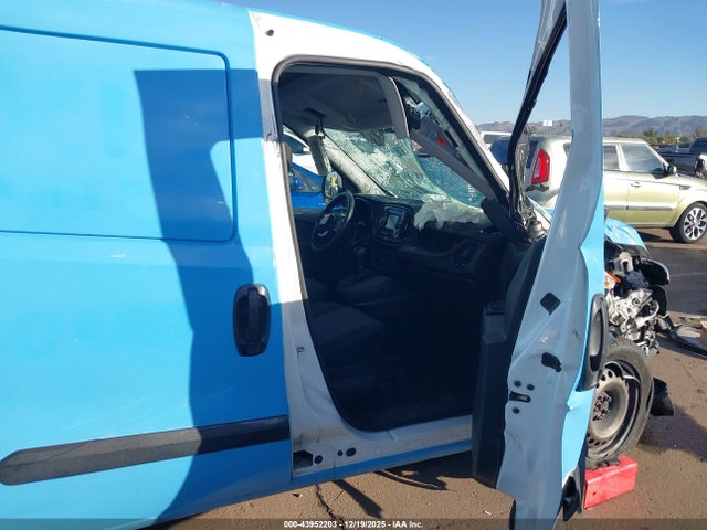 2020 RAM PROMASTER CITY ZFBHRFBBXL6S19367 Photo 4