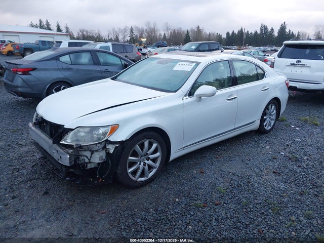 2008 LEXUS LS 460 JTHBL46F485069922 Photo 1