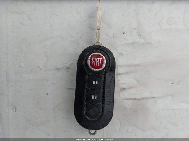 2013 FIAT 500 3C3CFFBR4DT607347 Photo 10