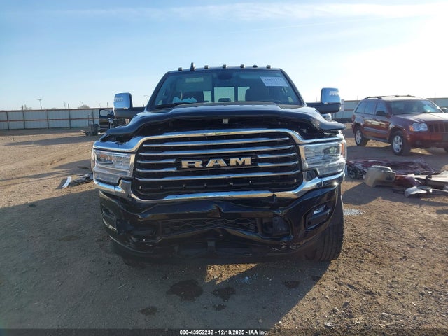 3C6UR5GLXRG239639 RAM 2500 Limited Longhorn 4x4 6&#039;4 Box