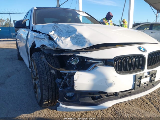 WBA8E1C55JA758460 BMW 330e Iperformance