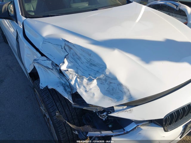 WBA8E1C55JA758460 BMW 330e Iperformance