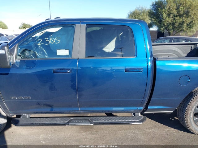 3C6UR5DJ3RG383228 RAM 2500 Big Horn 4x4 6&#039;4 Box