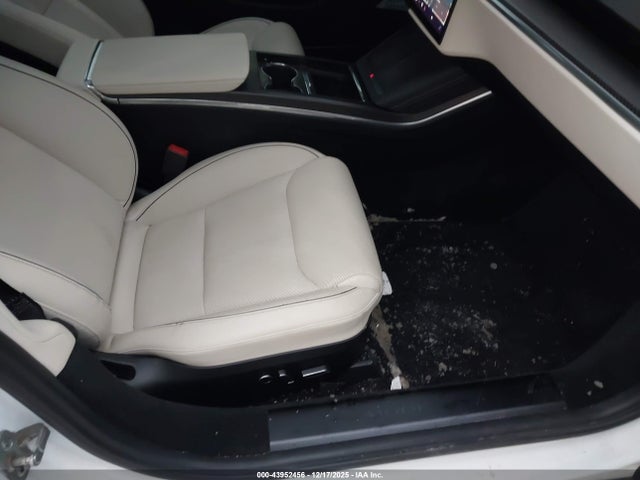 2021 TESLA MODEL S 5YJSA1E61MF442723 Photo 4