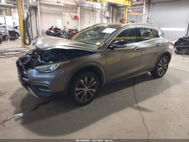 SJKCH5CR4HA024379 Infiniti Qx30 Premium