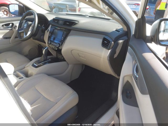 2020 NISSAN ROGUE SPORT JN1BJ1CV0LW261474 Photo 4