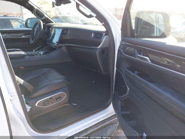 2024 Jeep Wagoneer L Series I 4x4 მანქანა იყიდება აუქციონზე, vin: 1C4SJSAP7RS118447, აუქციონის ნომერი: 43952518
