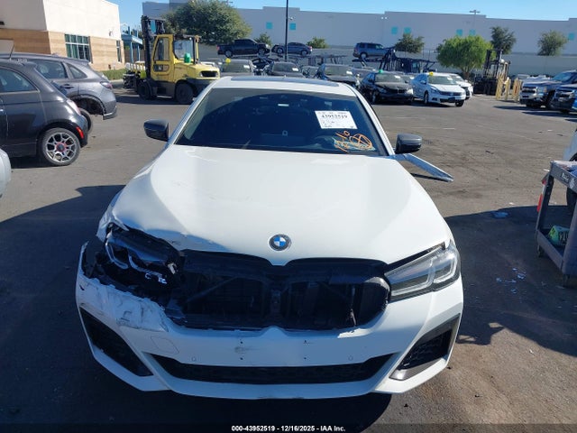 WBA13AG09MCG87376 BMW 530e