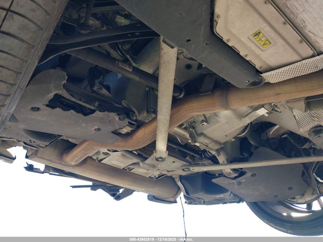 WBA13AG09MCG87376 BMW 530e