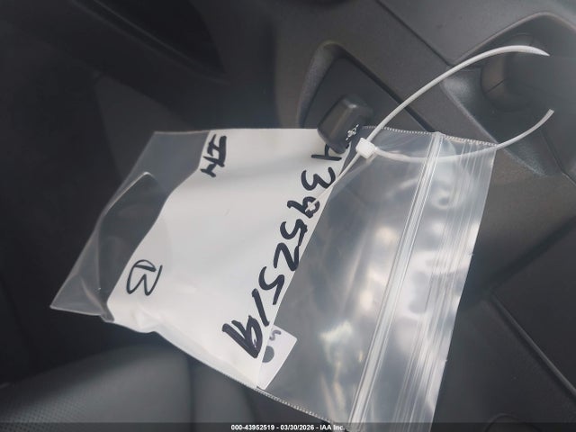 WBA13AG09MCG87376 BMW 530e