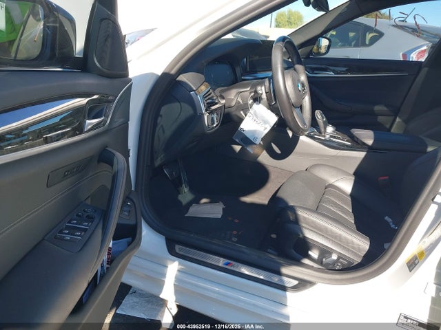 WBA13AG09MCG87376 BMW 530e