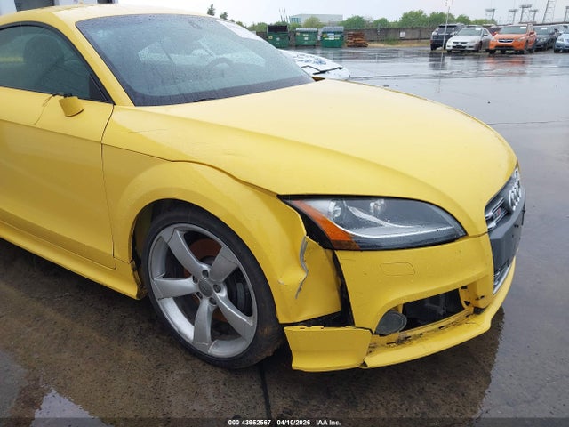 43952567 :رقم المزاد ، TRUB1AFK0F1000254 vin ، 2015 Audi Tts 2.0t مزاد بيع
