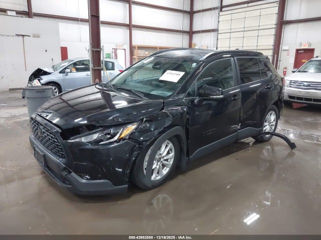 2024 TOYOTA COROLLA CROSS 7MUBAABG3RV098589 Photo 1