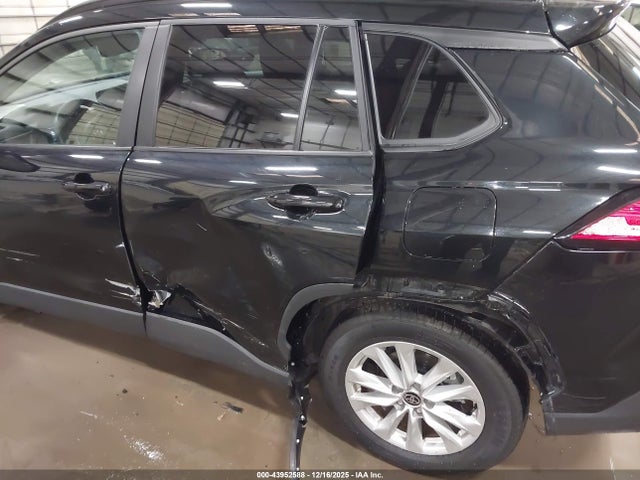 2024 TOYOTA COROLLA CROSS 7MUBAABG3RV098589 Photo 5
