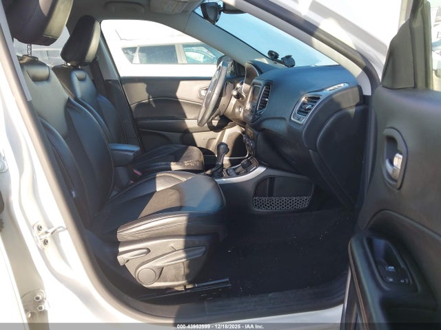 3C4NJDBB0HT681431 Jeep New Compass Latitude 4x4