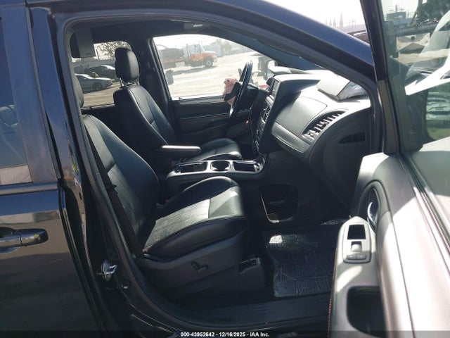 2C4RDGEG6KR725458 Dodge Grand Caravan Gt