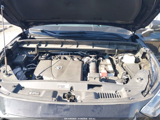 5TDDZRBH2NS222378 Toyota Highlander Limited