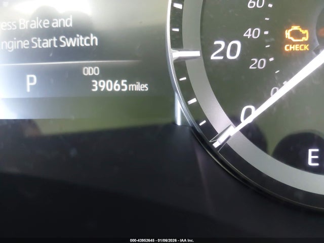 5TDDZRBH2NS222378 Toyota Highlander Limited