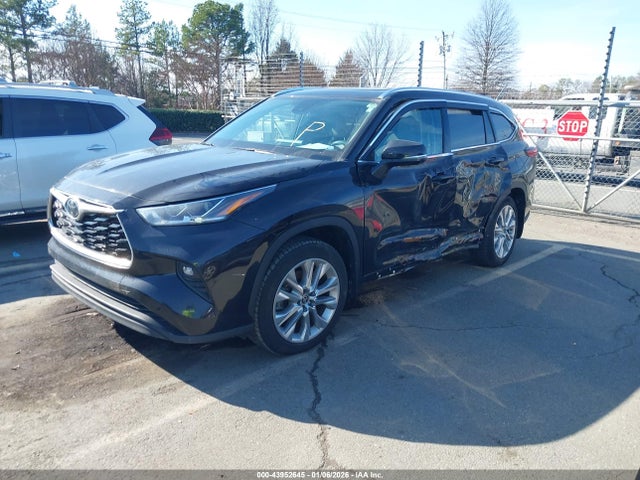 5TDDZRBH2NS222378 Toyota Highlander Limited