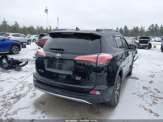 2T3RFREVXGW509033 Toyota Rav4 Xle