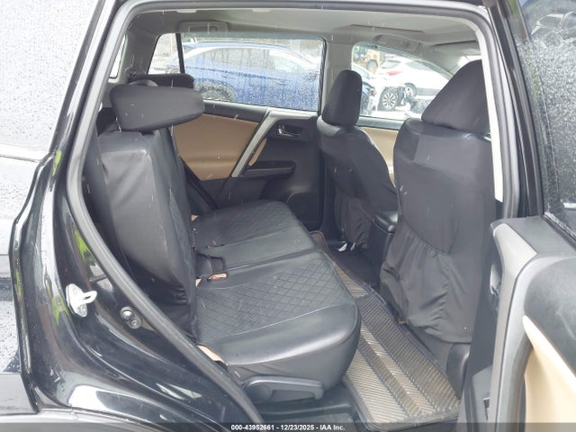 2T3RFREVXGW509033 Toyota Rav4 Xle