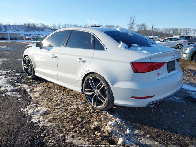 2015 AUDI S3 WAUBFGFF1F1130803 Photo 2