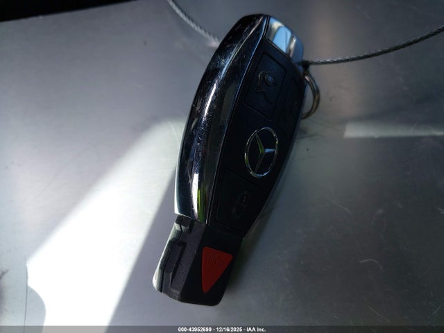 55SWF4HB7HU223637 Mercedes-Benz C 350E