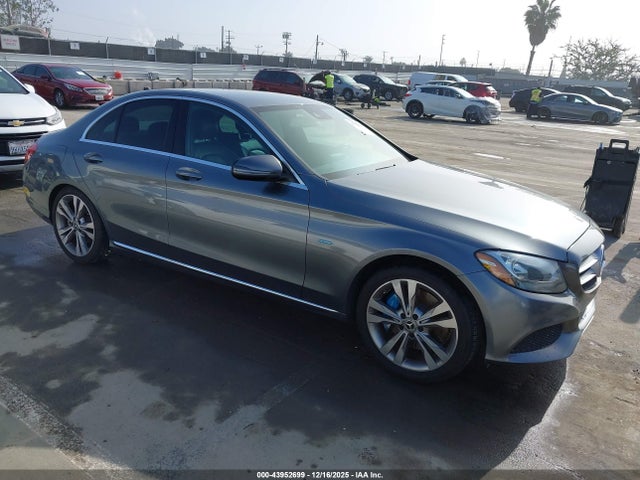 55SWF4HB7HU223637 Mercedes-Benz C 350E