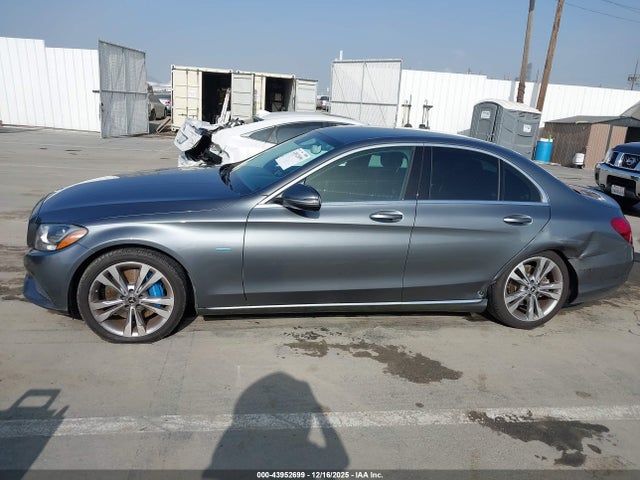 55SWF4HB7HU223637 Mercedes-Benz C 350E