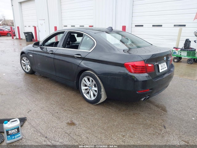 2014 BMW 528I WBA5A7C56ED619556 Photo 2