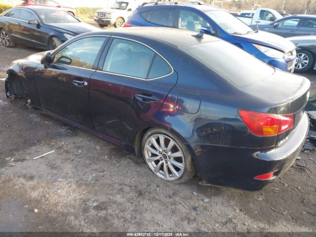 2008 LEXUS IS 250 JTHCK262485026058 Photo 2