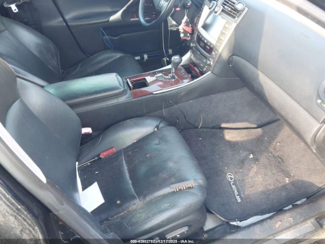 2008 LEXUS IS 250 JTHCK262485026058 Photo 4